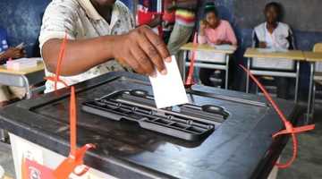 Guinée :  le processus de retour à l’ordre constitutionnel à l’épreuve du référendum